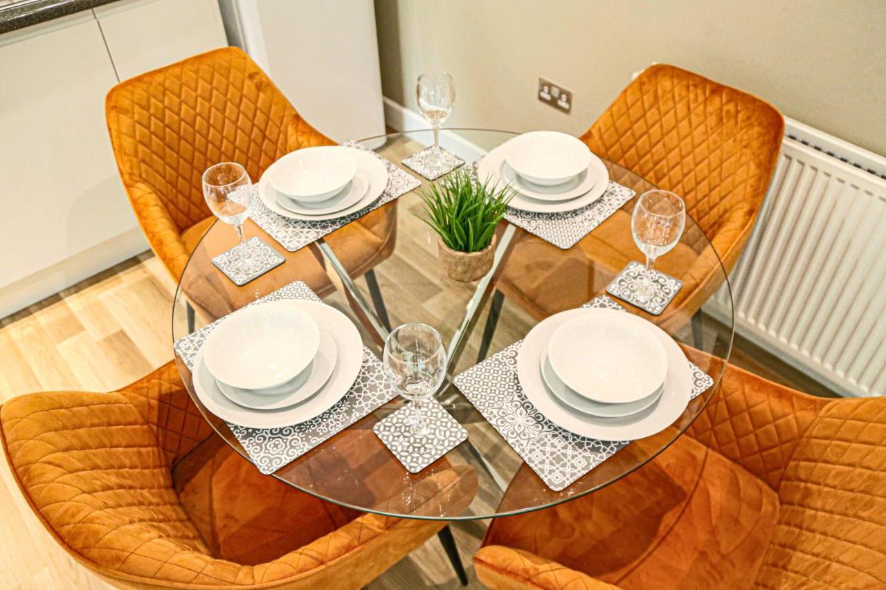 Campbell Park Apartment - City Centre - Free Parking, Balcony, Super-Fast Wifi And Smart Tv With Netflix By Yoko Property Milton Keynes Exterior foto